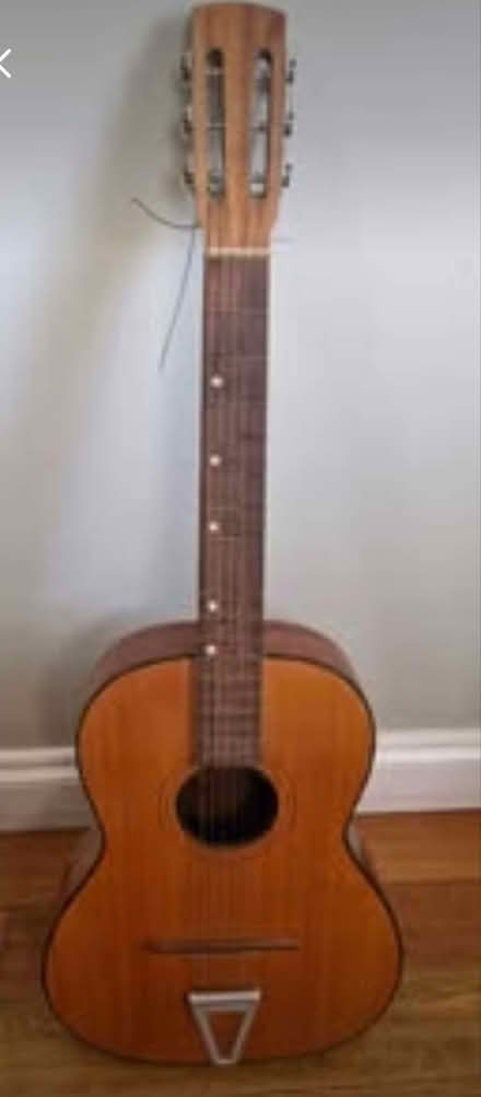 Photo of free Guitar (Great Baddow CM2) #1