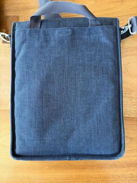 Photo of free Brenthaven vertical laptop/iPad bag (Highlands Los Altos) #2