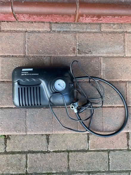 Photo of free Car tyre inflator (Heaton Chapel SK4) #1