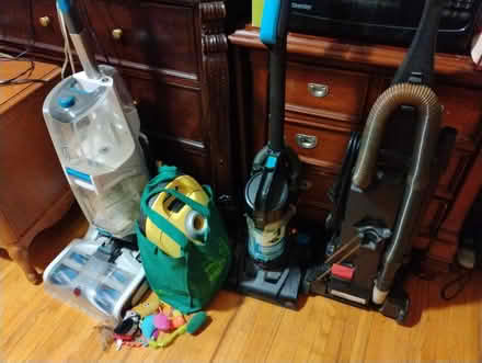 Photo of free Vaccuums and fans,, miscellaneous (NewWest) #2