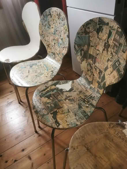 Photo of free Set of 4 Comics-themed chairs (Hale End E4) #1