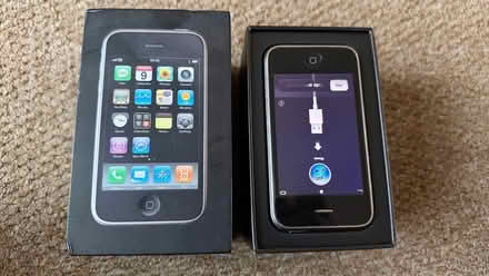 Photo of free iphone 3G, reset, no Sim, boxed (Welling DA16) #1