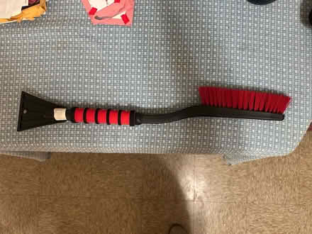 Photo of free Snow brush ❄️ (Malden) #1