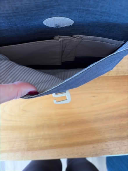 Photo of free Brenthaven vertical laptop/iPad bag (Highlands Los Altos) #4