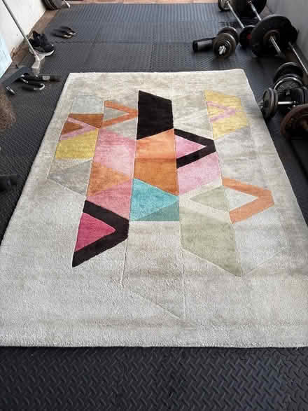 Photo of free Rug (BT9) #1