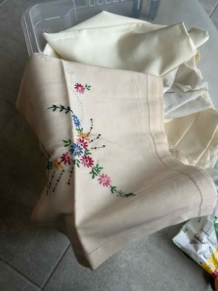 Photo of free Bocs amrywiol- Box of material, buttons and threads (Tregarth LL57) #2