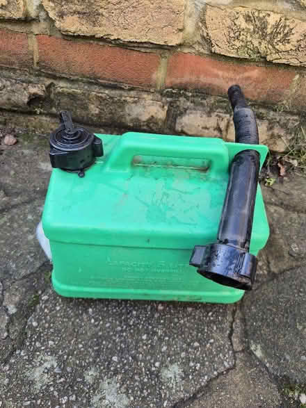 Photo of free Petrol can (Ealing W13) #1