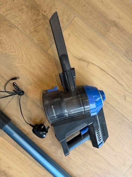 Photo of free Battery vacuum cleaner (Florence park OX4) #1