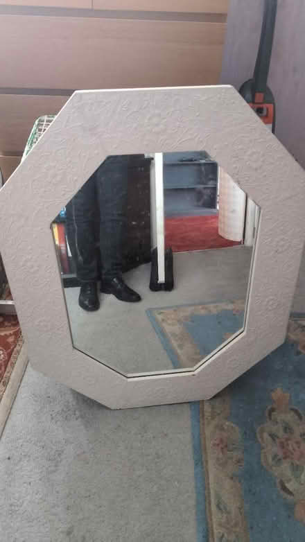 Photo of free Mirror (Parr WA9) #1