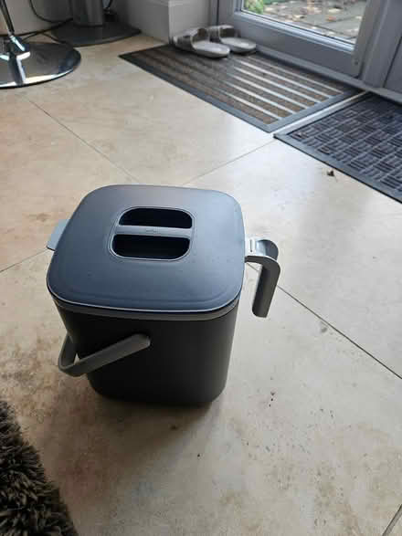 Photo of free food bin (Chiswick W4) #3