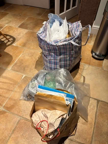 Photo of free Lots of packaging materials& bags (Surbiton KT6) #1