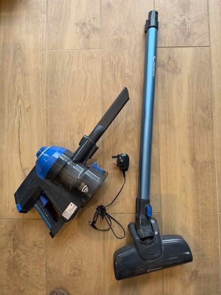 Photo of free Battery vacuum cleaner (Florence park OX4) #2