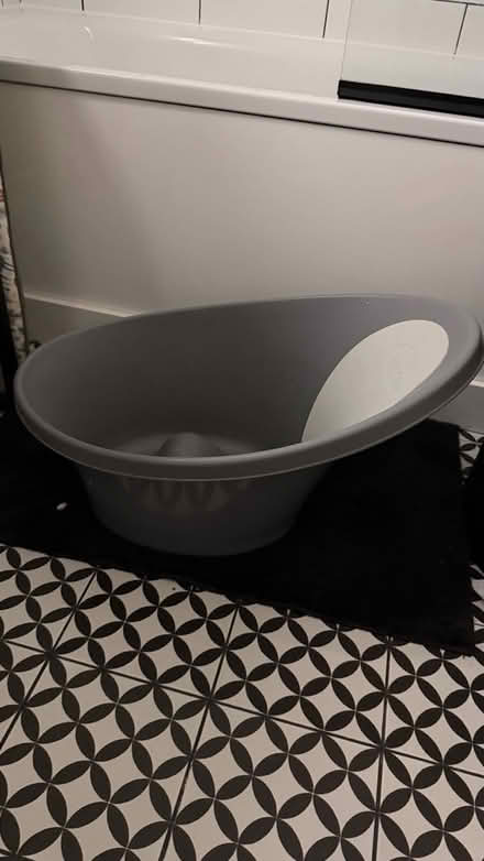 Photo of free Baby bath (Thornton Heath CR7) #2