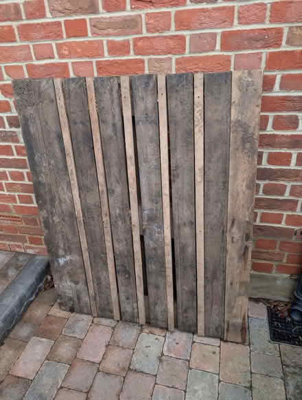 Photo of free Wooden pallet 1 x 1.2 m (Winchmore Hill N21) #3