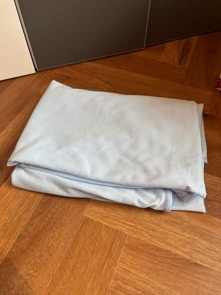 Photo of free Sky blue large blanket (Abingdon OX14) #1