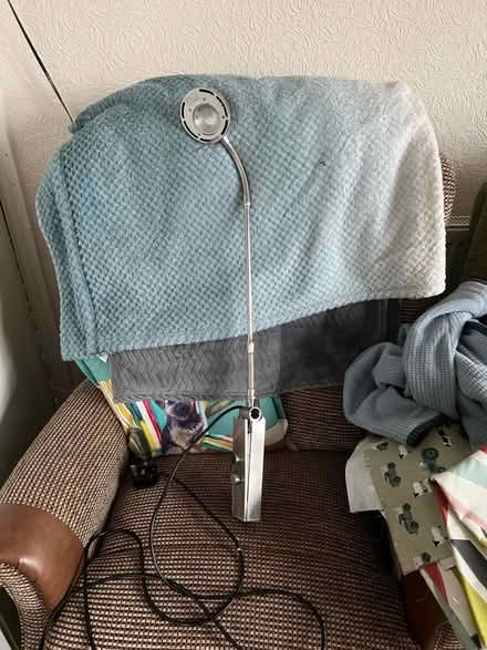 Photo of free Light (Bare LA4) #1