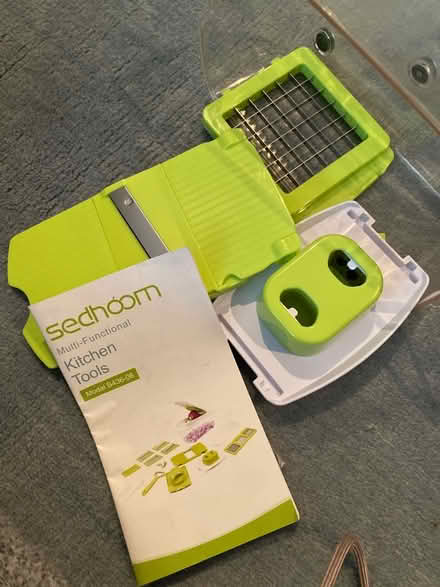 Photo of free Mandolin with all pieces (TW9) #3