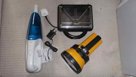 Photo of free Toastie maker, rechargeable torch and cordless vacuum (AB10) #2
