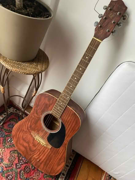 Photo of free Guitar (Bristol BS3 (Totterdown)) #1
