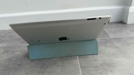 Photo of free Used reset iPad2 with cover/stand, charging lead & box (Welling DA16) #4
