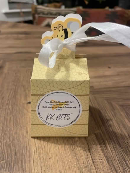 Photo of free Bee Gift Set (GL50) #1
