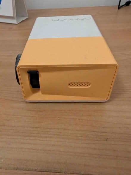 Photo of free Mini LED projector (Loughborough LE11) #2