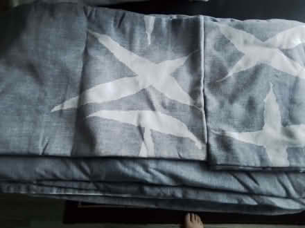 Photo of free King size grey duvet cover and pillow cases (Putnoe MK41) #1