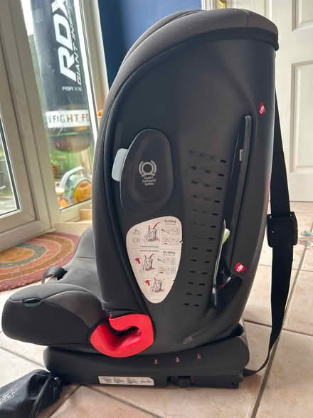 Photo of free Joie car seat (for 1-12years) (Furzedown, Streatham, Tooting) #4