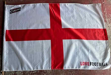 Photo of free England flag on pole (Withington M20) #1