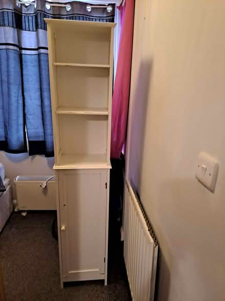 Photo of free white bathroom unit. 6 shelves. (Headingley LS6) #1
