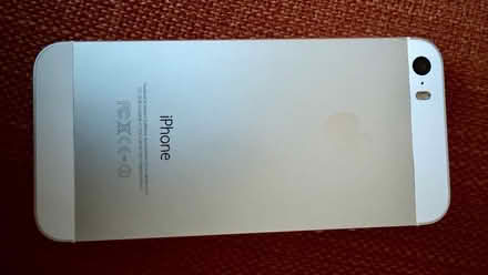 Photo of free iphone 5s 32gb no sim boxed reset (Welling DA16) #3