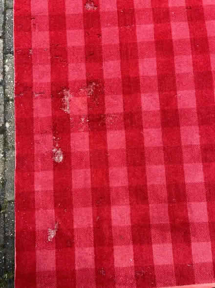 Photo of free Red checkered rug (Guildford GU2) #2
