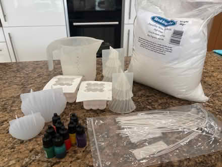Photo of free Candle wax pellets & moulds (Weybridge KT13) #1