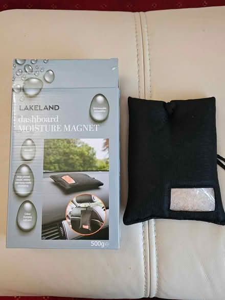 Photo of free Dashboard Moisture Magnet (Ibstock LE67) #1