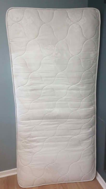 Photo of free Single mattress (Neithrop OX16) #1