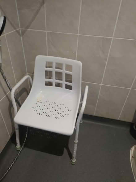 Photo of free Shower chair (Tn171an) #1