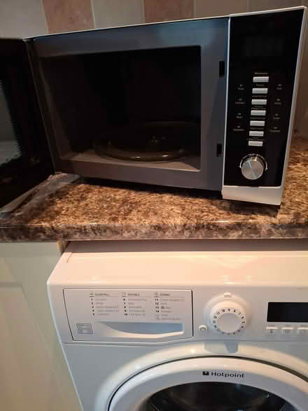 Photo of free 25 ltr Microwave (Lowestoft north side) #2