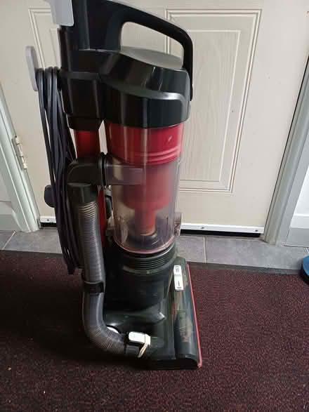 Photo of free Upright hoover (Morley DE21) #2