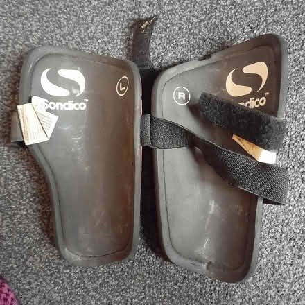 Photo of free Sondico Flair shin pads 21cm x 13cm (ST17 Baswich, Stafford) #2