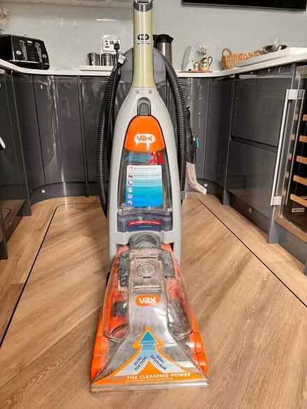 Photo of free VAX carpet cleaner (Cheadle Hulme SK8) #1