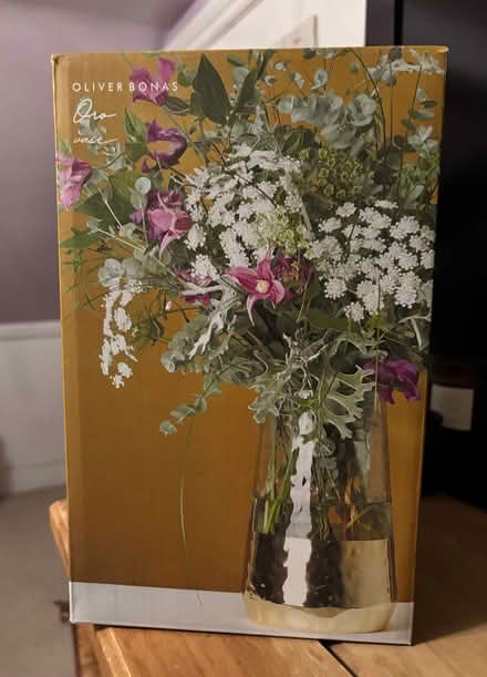 Photo of free Brand new vase in box (Twickenham TW2) #1