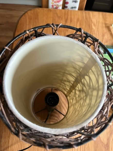 Photo of free Desk lamp with wicker effect (Oxford OX4) #2