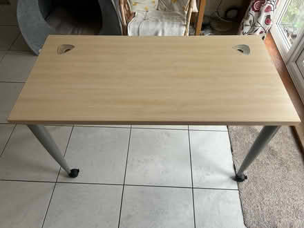 Photo of free Office/computer desk (Sittingbourne ME10) #1