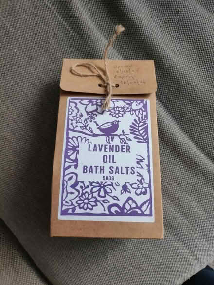Photo of free Agnes Cat Lavender Oil Bath Salts (West Wick BS24) #1