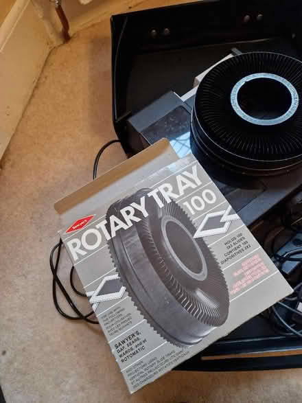 Photo of free 35mm slide projector (Barming ME16) #3