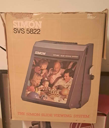 Photo of free lslice viewer for 35 mm slides (just NE of I55 and Lemont Rd) #1