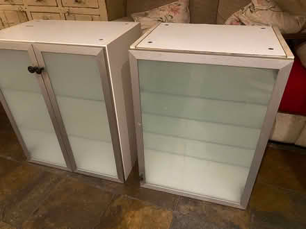 Photo of free kitchen / bathroom wall cupboards (Iffley Road OX4) #3