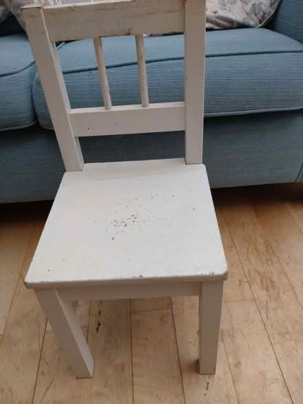 Photo of free Small chair for child (Lamborough Hill OX1) #1