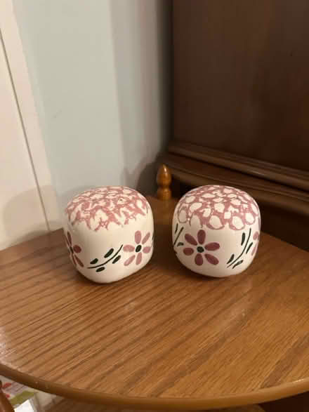 Photo of free Cube salt and pepper shakers (Malden) #1