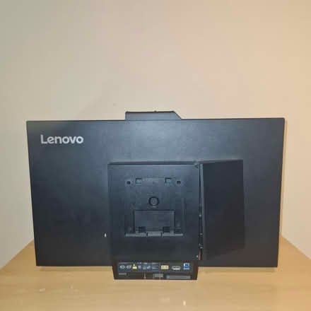 Photo of free Computer Screen (TW7) #2